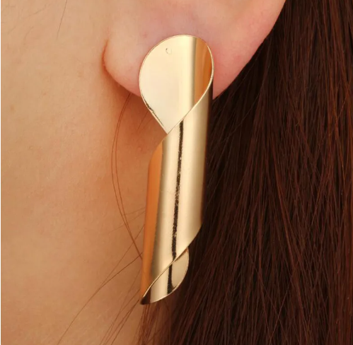 Round Twist Earing