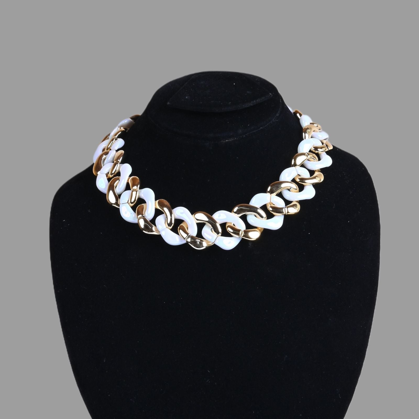 Punk Chunky White Acrylic Thick Chain Choker Necklace