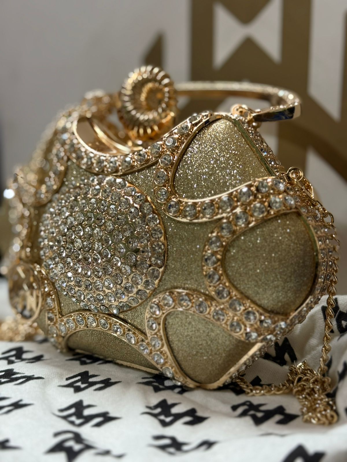 Celestia Royale Clutch