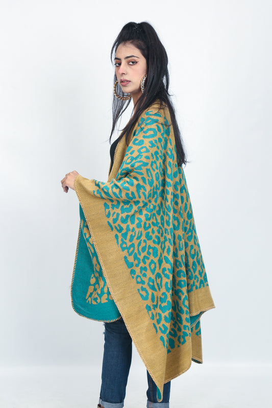Two tone capeshwal