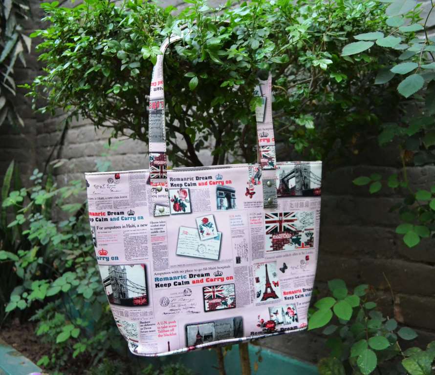 Tote lite pink printed bag