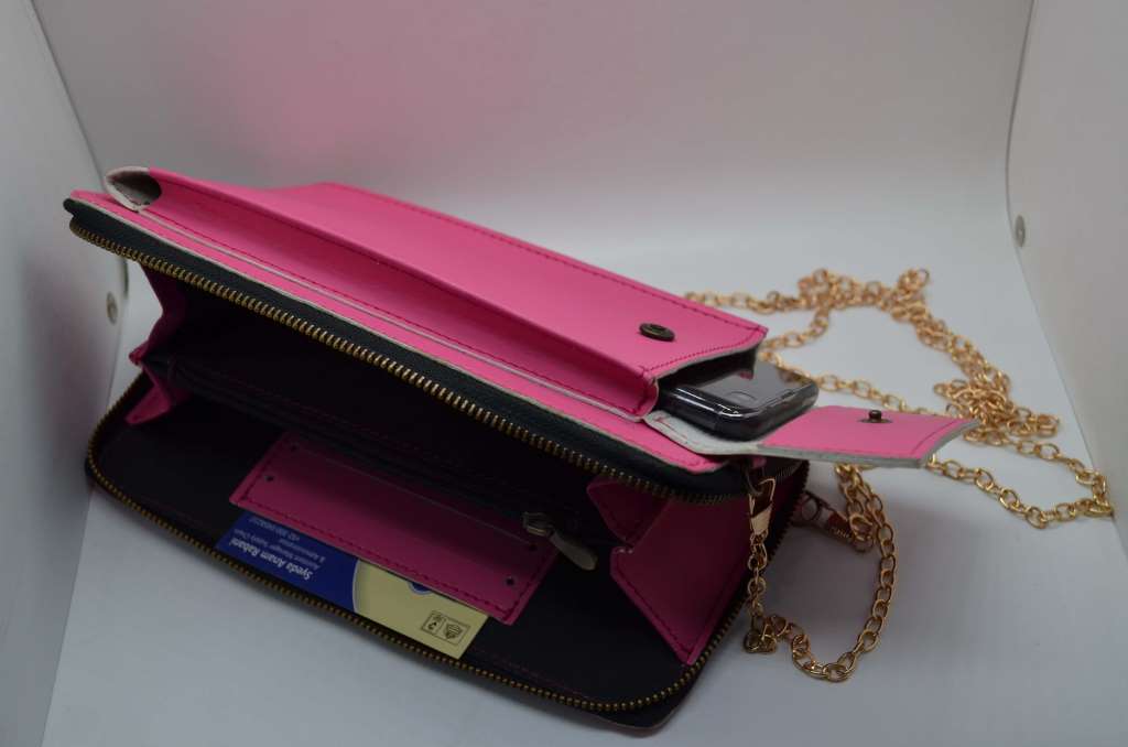 Baby Pink Cltuch with mobile pouch