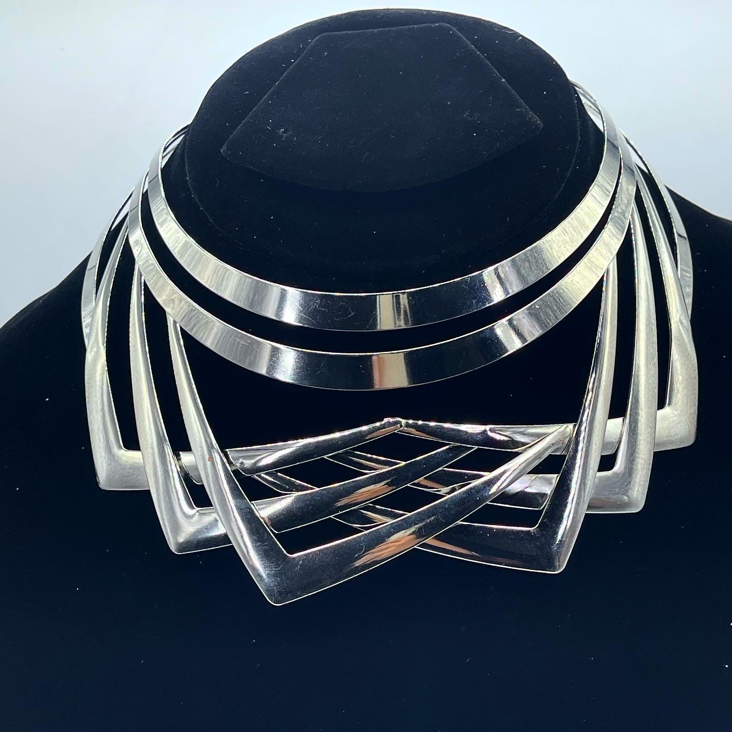 New Style Metal Chokar