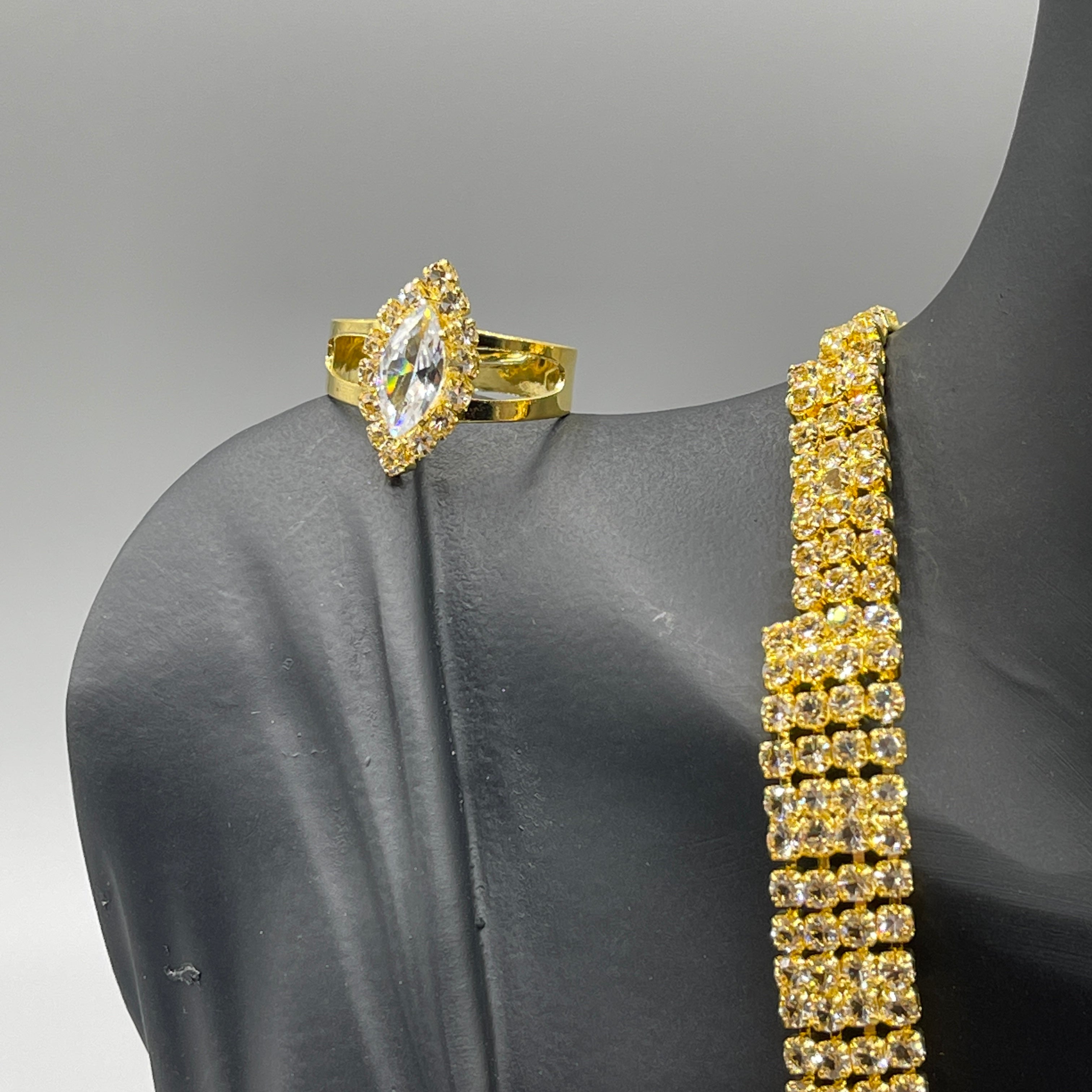 Luxury golden crystal neck set with earrings