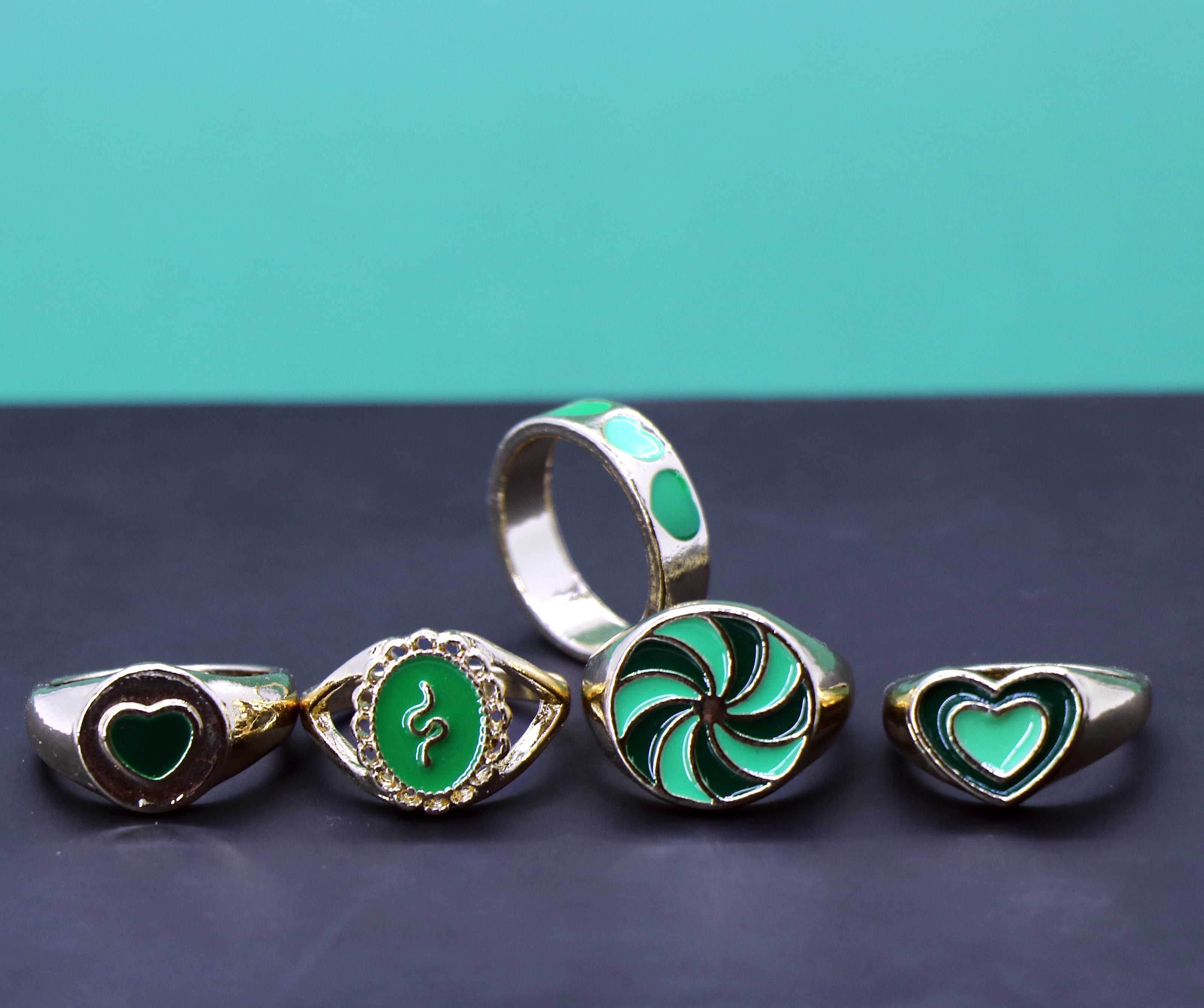 Set Of Enamel Ring