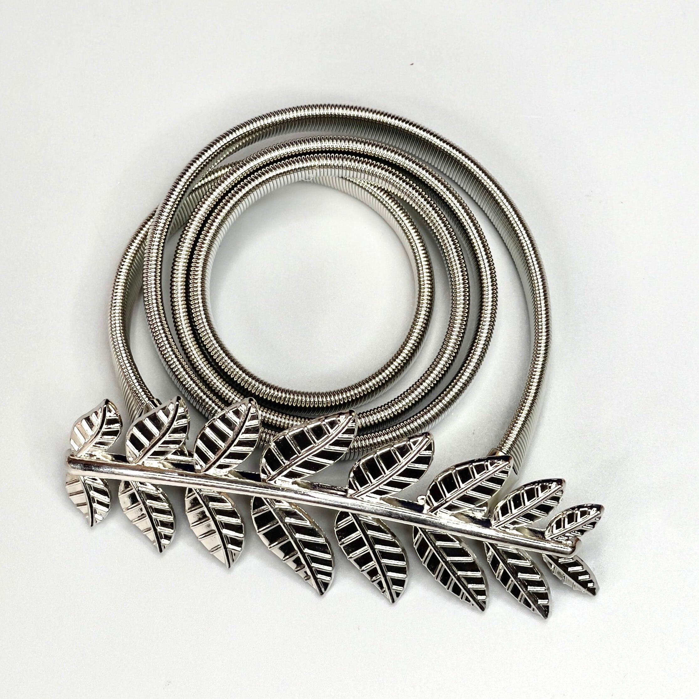 Metallic Belt Leaf