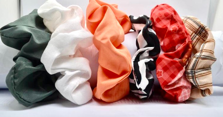 Simple Dye & Tie Scrunchies