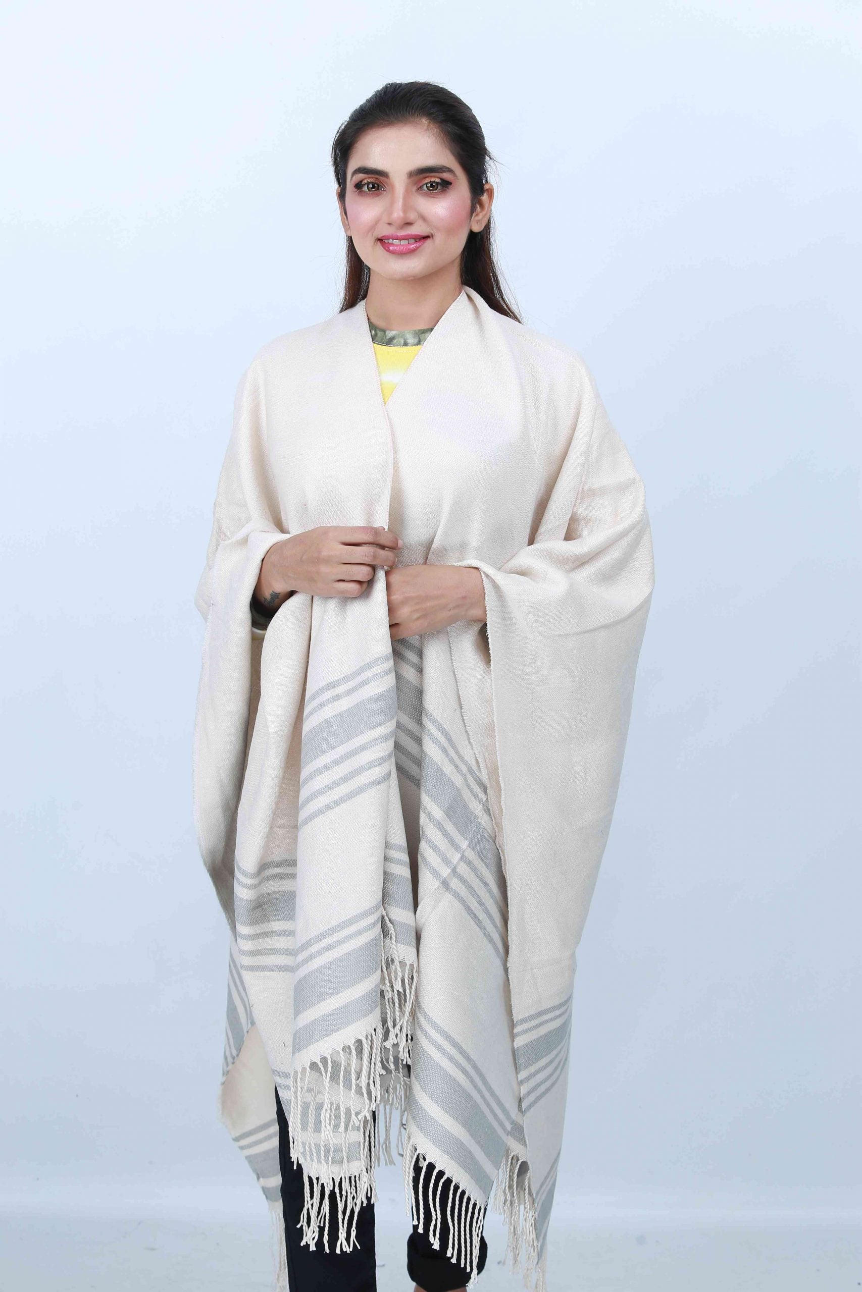 Fine line-Cape shawl