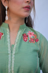 Flower neck Pert