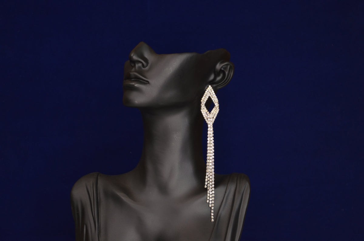 Rhinestone Elegant Eyeball Tassel Earring