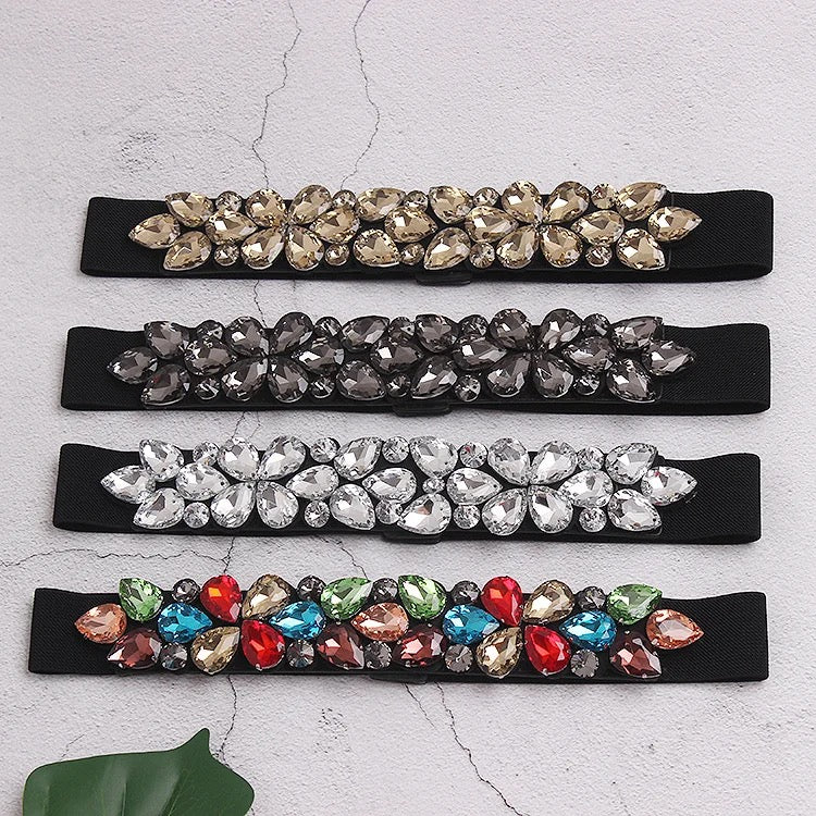 Wide elastic belt