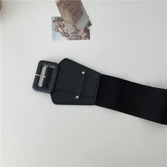 Wide elastic belt