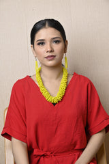 Beads With Shell Neck Set