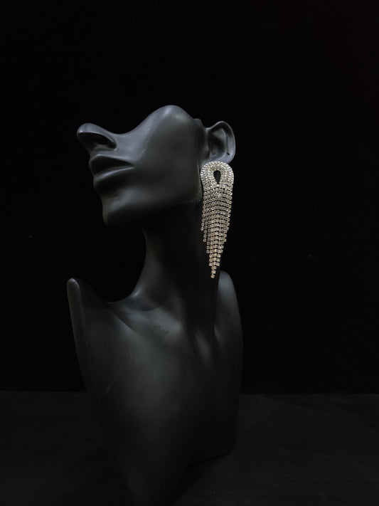Short Tussel Rhinestone Earrings