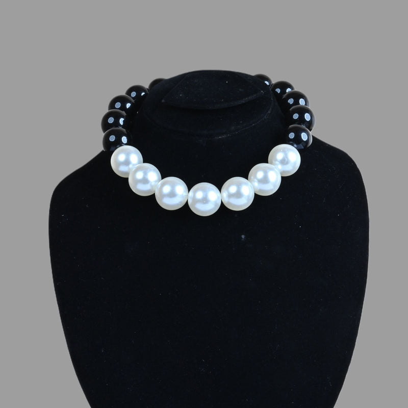 pearl necklace