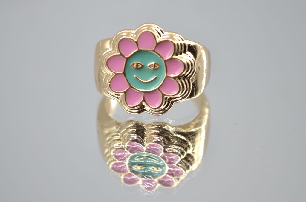Smiley Flower Enamel Ring