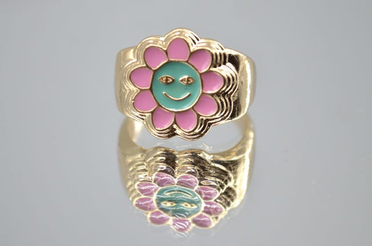 Smiley Flower Enamel Ring
