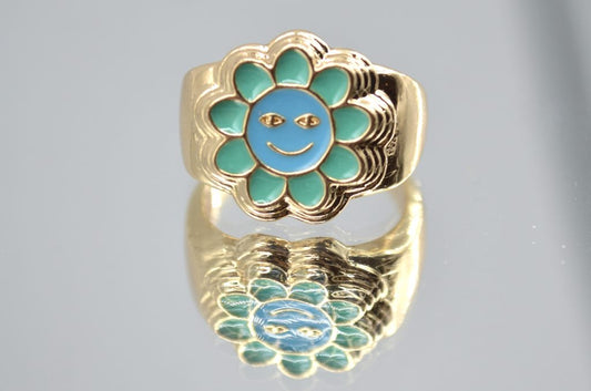 Smiley Flower Enamel Ring