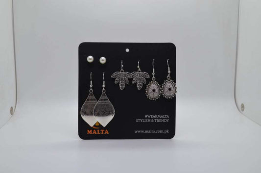 Pair of four Earings(01-02-11-02)