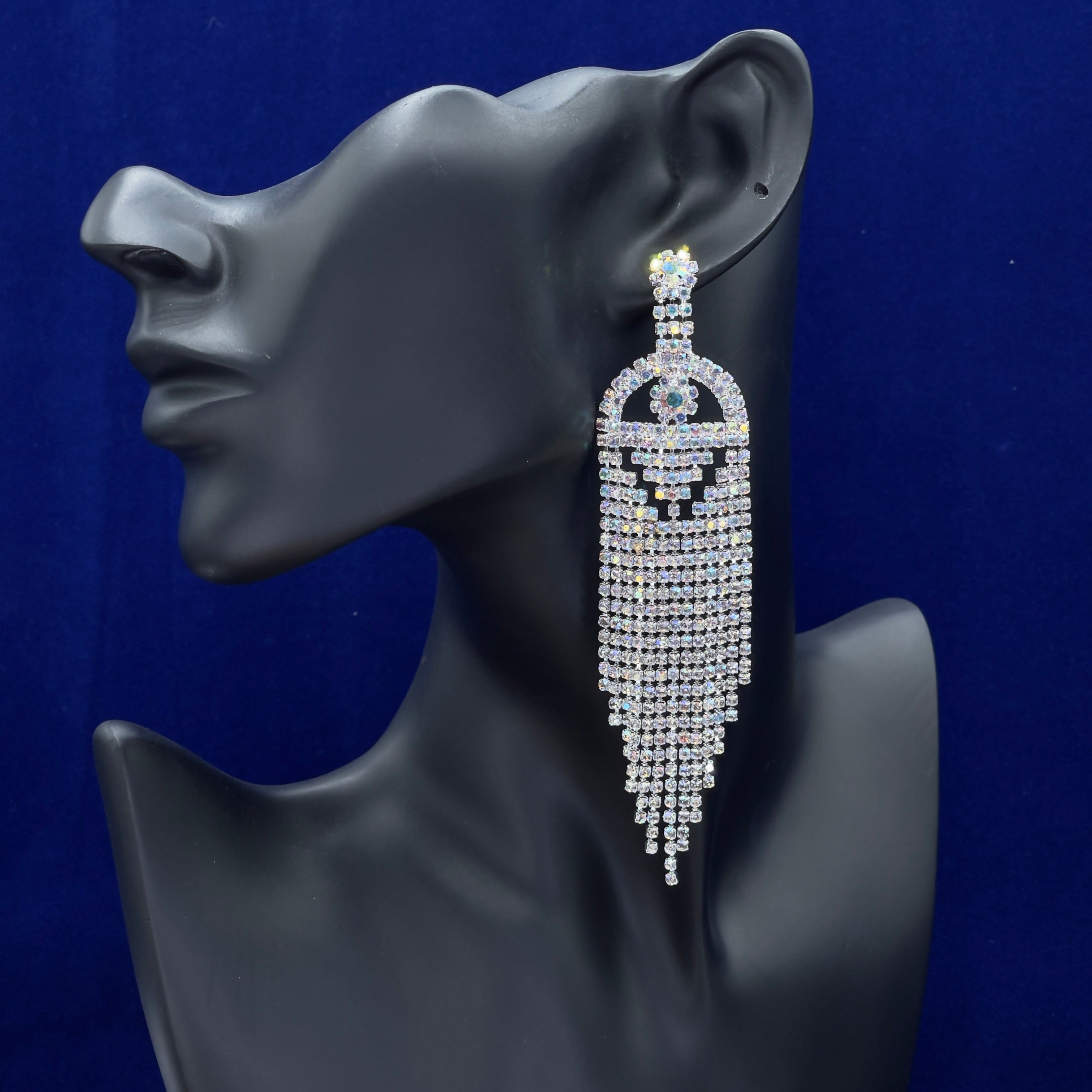 Rhinestone Elegant Face Tassel Earring