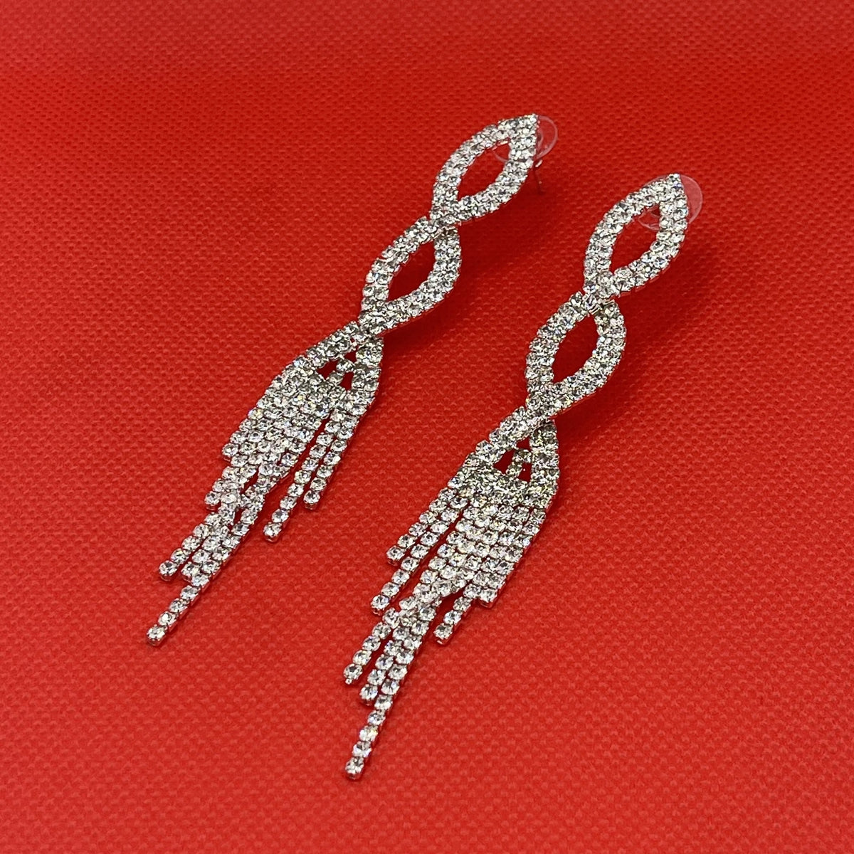 Rounded Tussel Rhinestone Earings