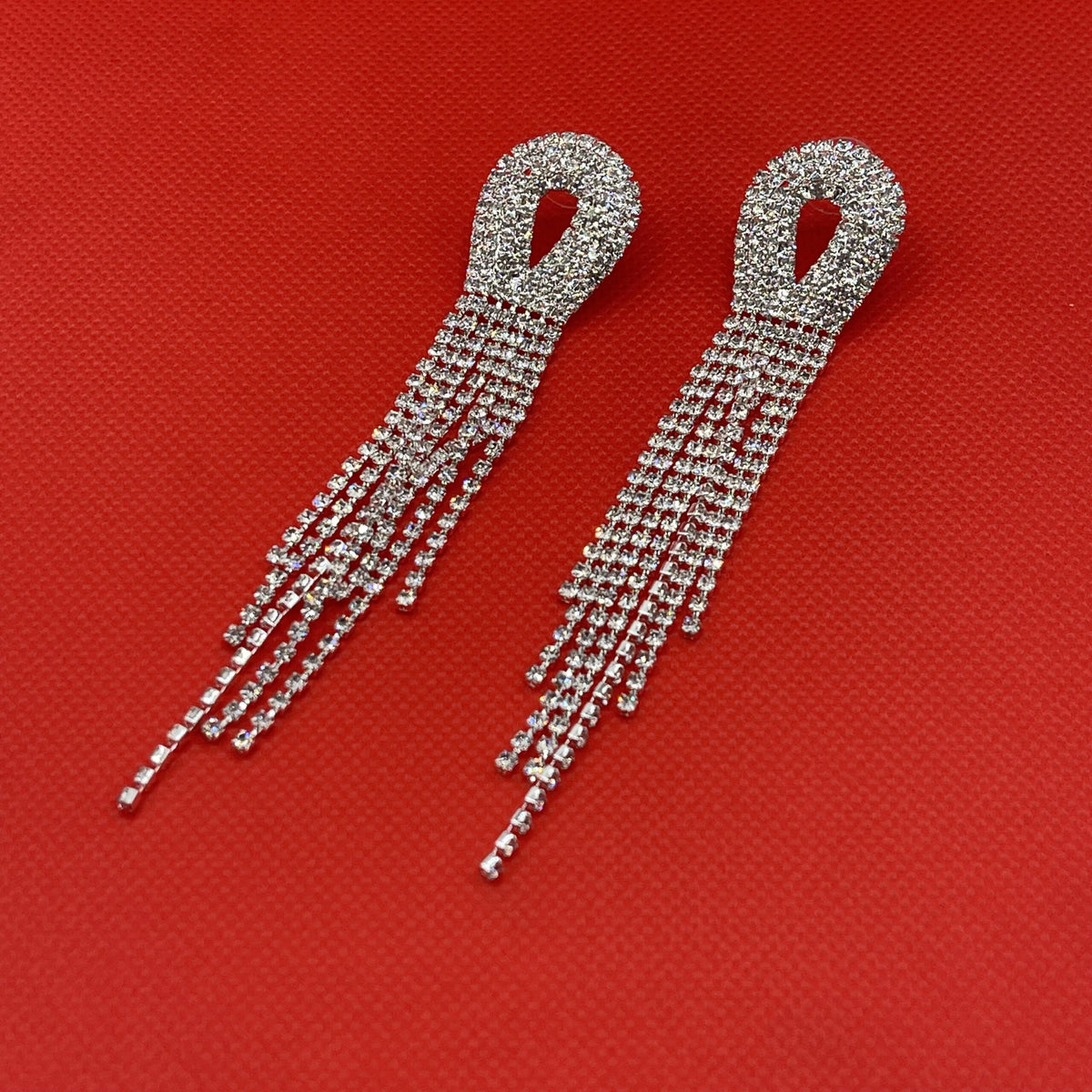 Shining Tussel Rhinestone Earrings