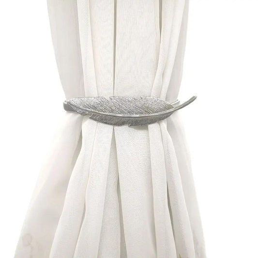 Metallic Belt Leaf